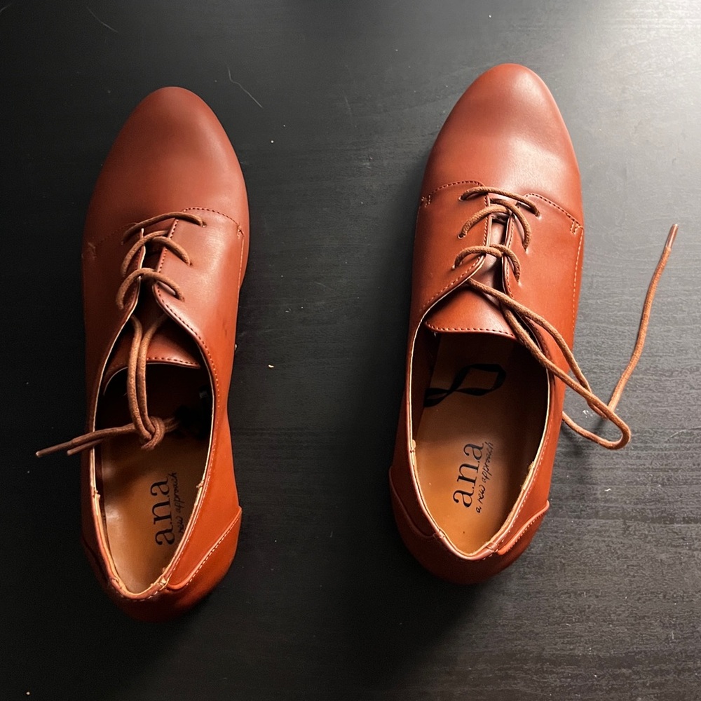 brown ana laced shoes